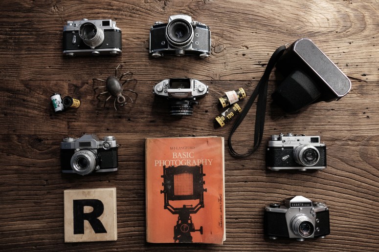 ESKİ FOTOĞRAF MAKİNESİ